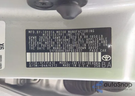 2017 Toyota Corolla L z USA, uszkodzony, nr VIN 5YFBURHE0HP603937